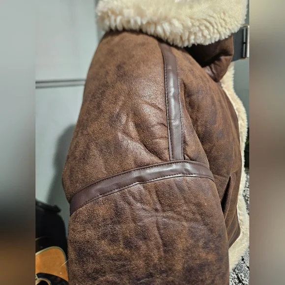 PACSUN Faux Leather Sherpa Moto Jacket. Brown/cream. Size Small - Picture 15 of 16